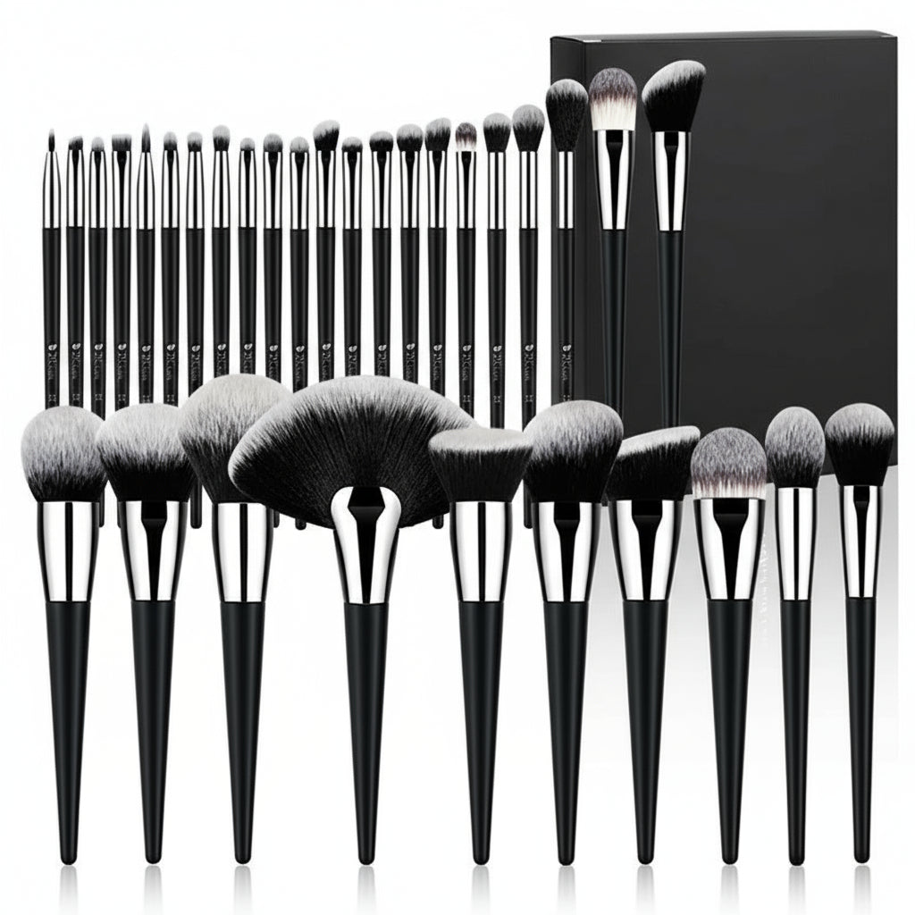 סט מברשות איפור – עיצוב מקצועי ורכות מושלמת